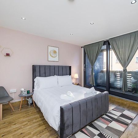 Готель Edgware Hub Лондон Екстер'єр фото
